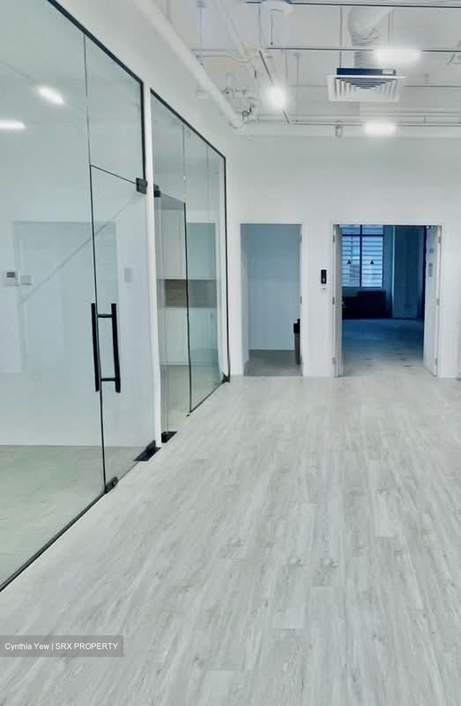 Serangoon North Avenue 5 (D19), Factory #575632101